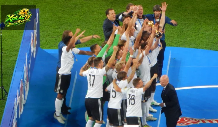 Đội tuyển Đức ăn mừng sau trận chung kết Confederations Cup năm 2017