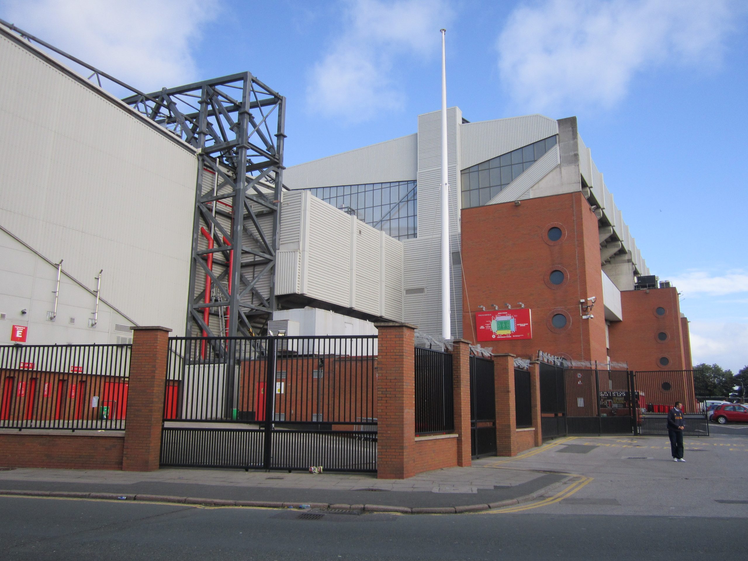 Tin lực lượng Liverpool trước trận Bournemouth tại Premier League