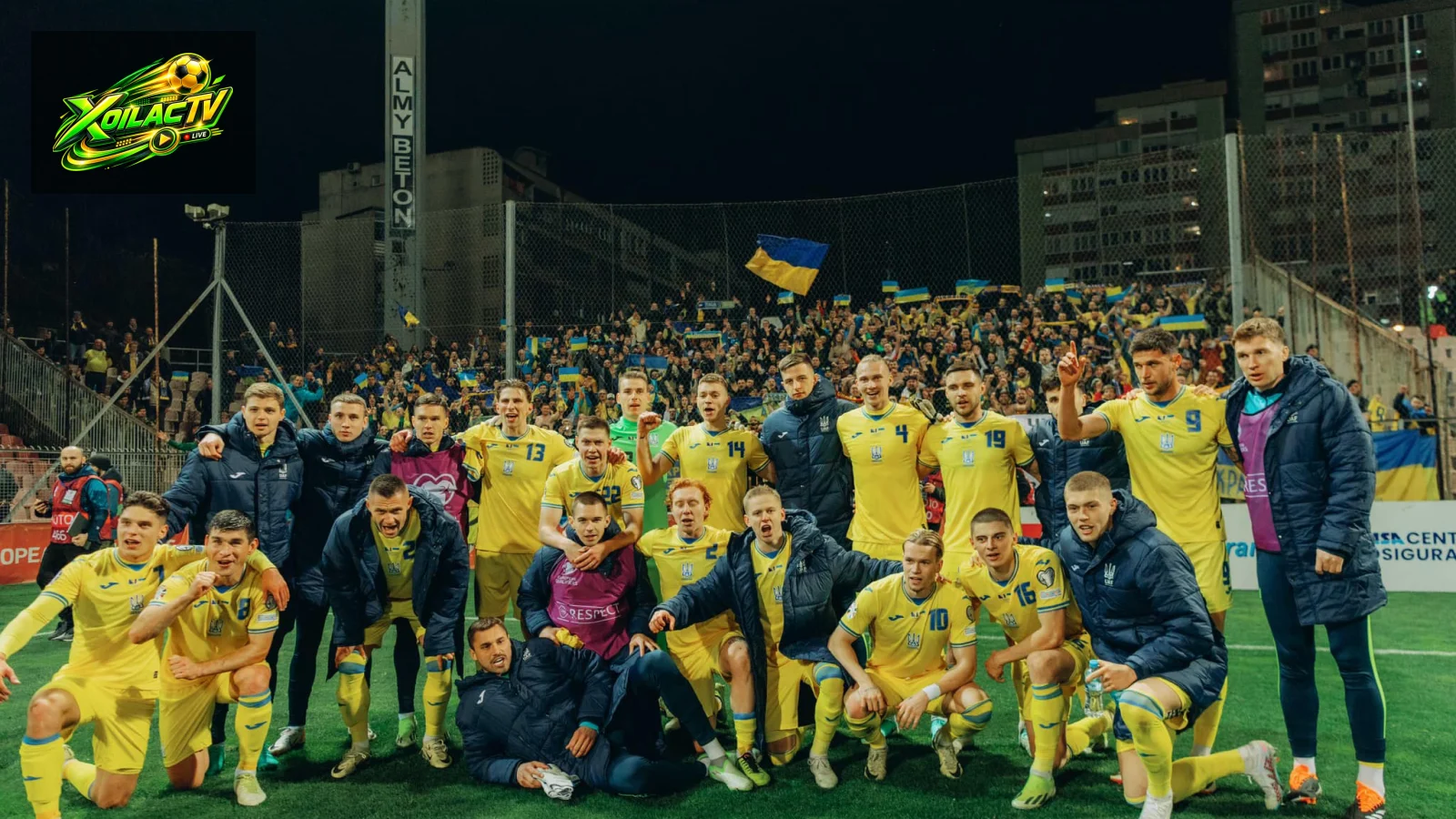 Các cầu thủ Ukraine ăn mừng sau một trận đấu quốc tế